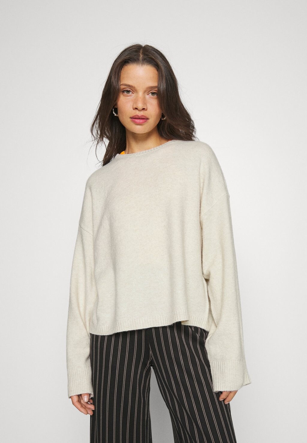 

Джемпер Vero Moda, Серый