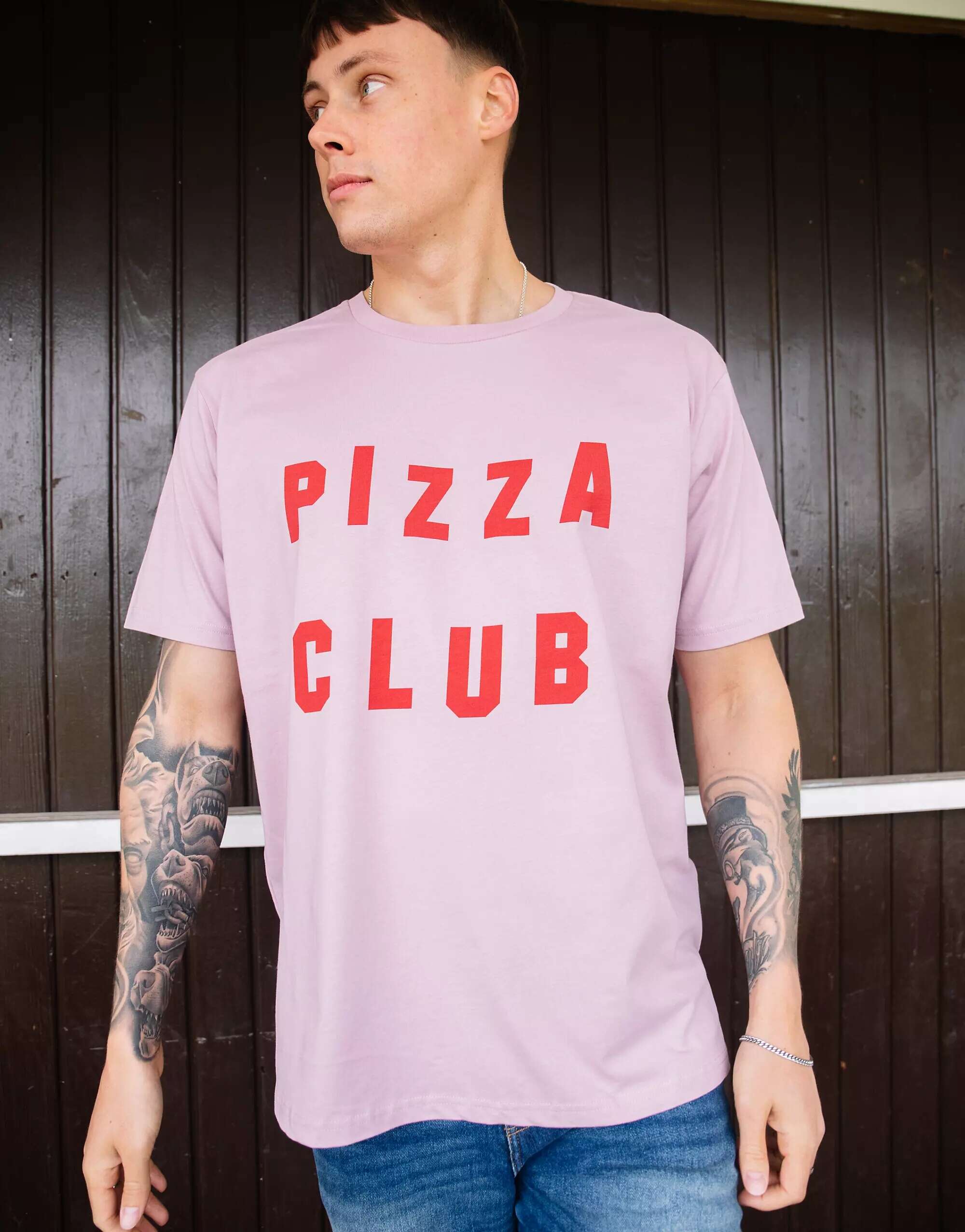 фиолетовая футболка унисекс с надписью завтрак в постели batch1 Фиолетовая футболка унисекс с надписью Pizza Club Batch1