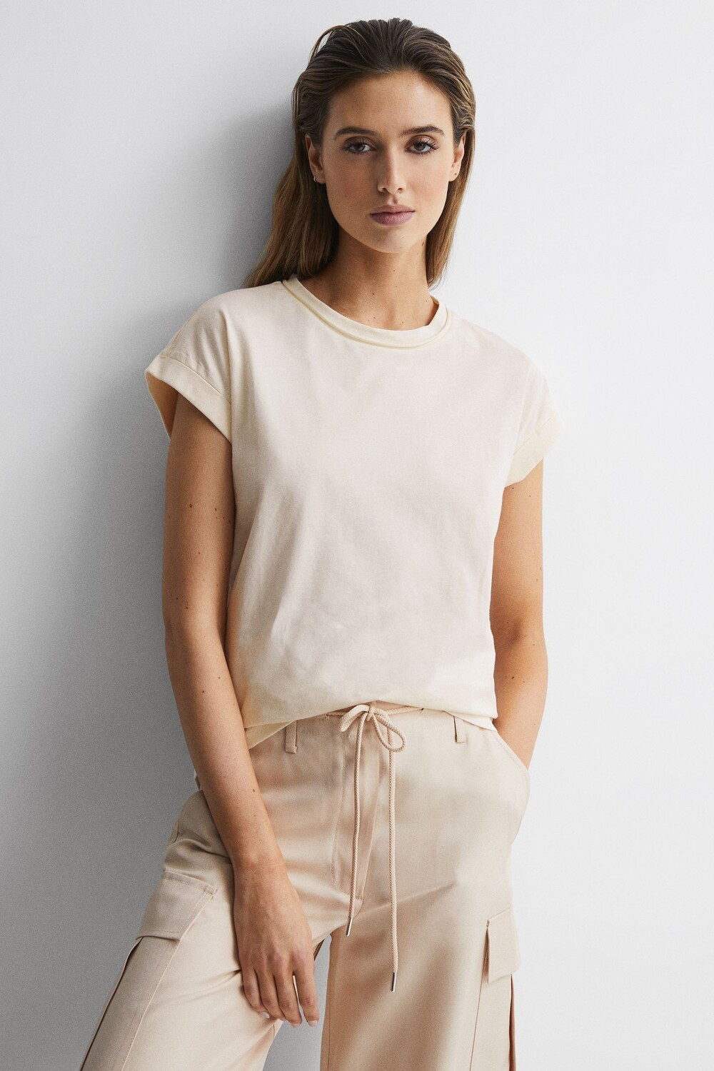 

Футболка Тереза с круглым вырезом Reiss