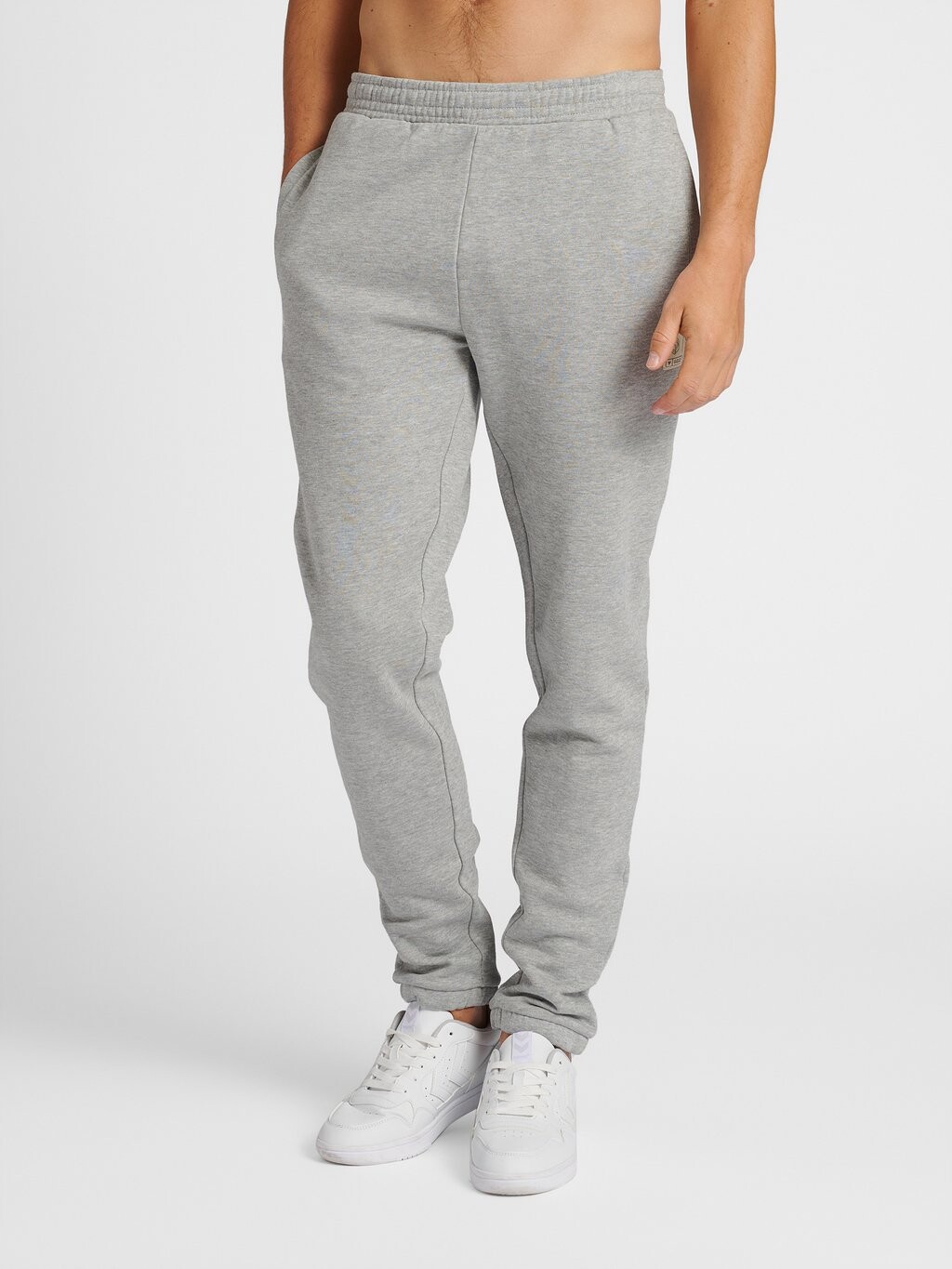 

Спортивные брюки Hummel