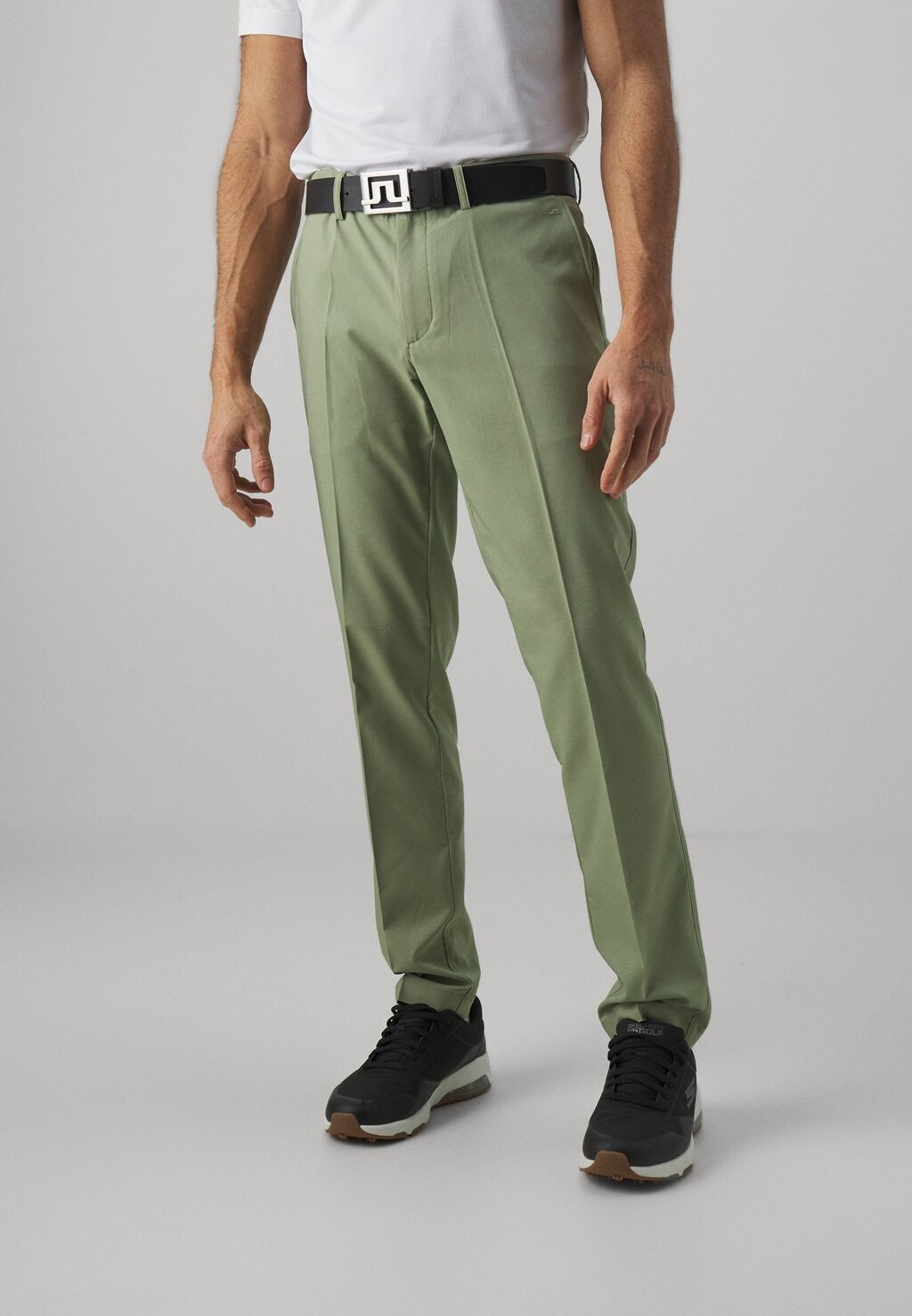 

Брюки ELOF J.LINDEBERG Sports, цвет oil green