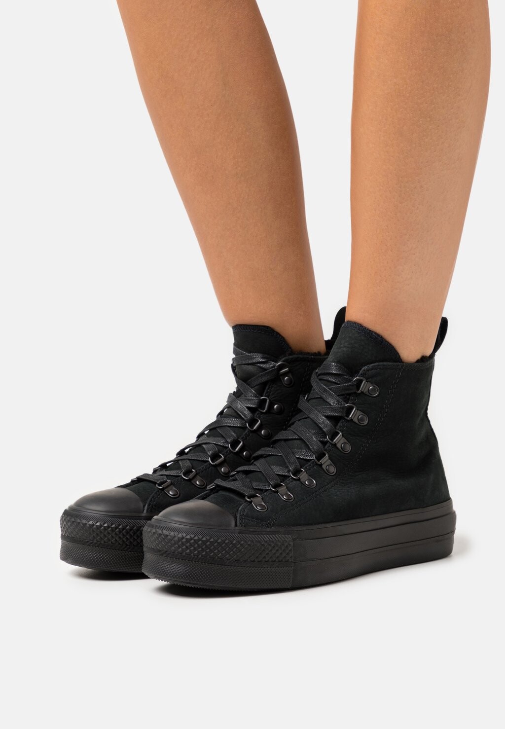 

Высокие кроссовки Converse, черный