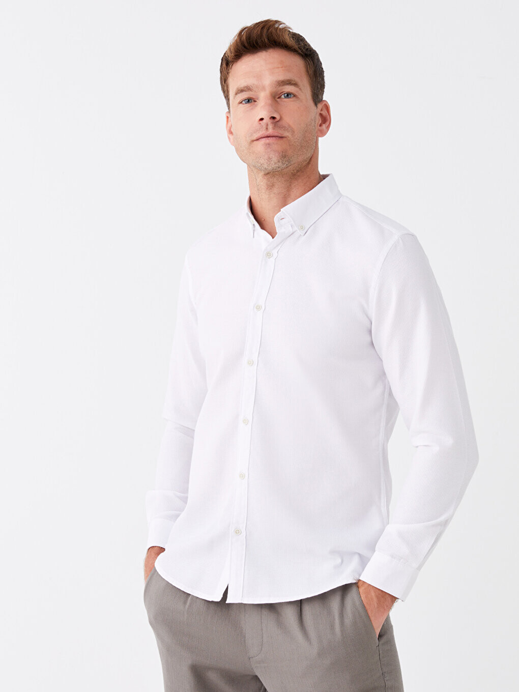 

Мужская рубашка Добби Slim Fit с длинным рукавом LCW Vision, буксе белый