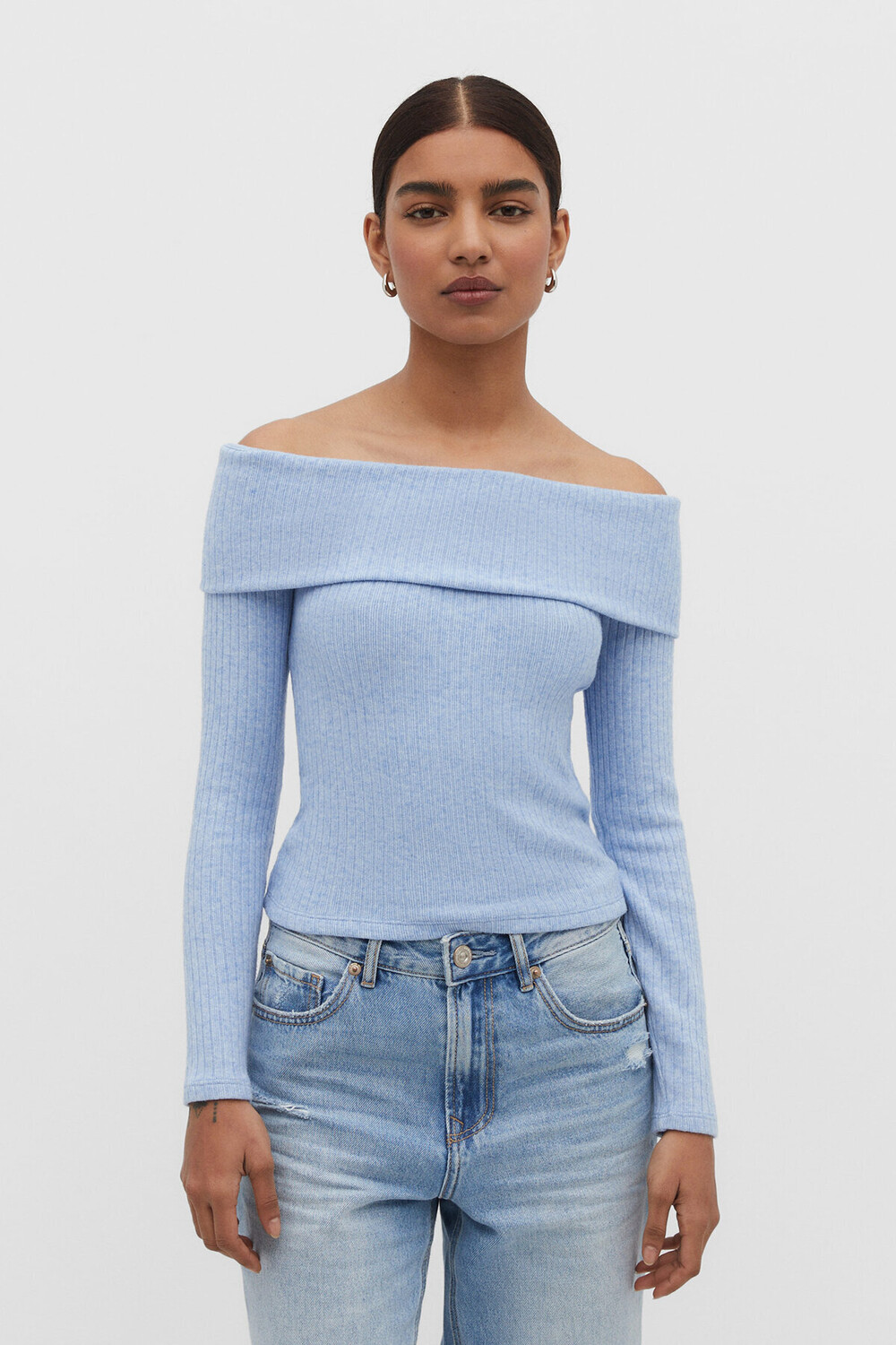 

Футболка с открытыми плечами Stradivarius, металлик