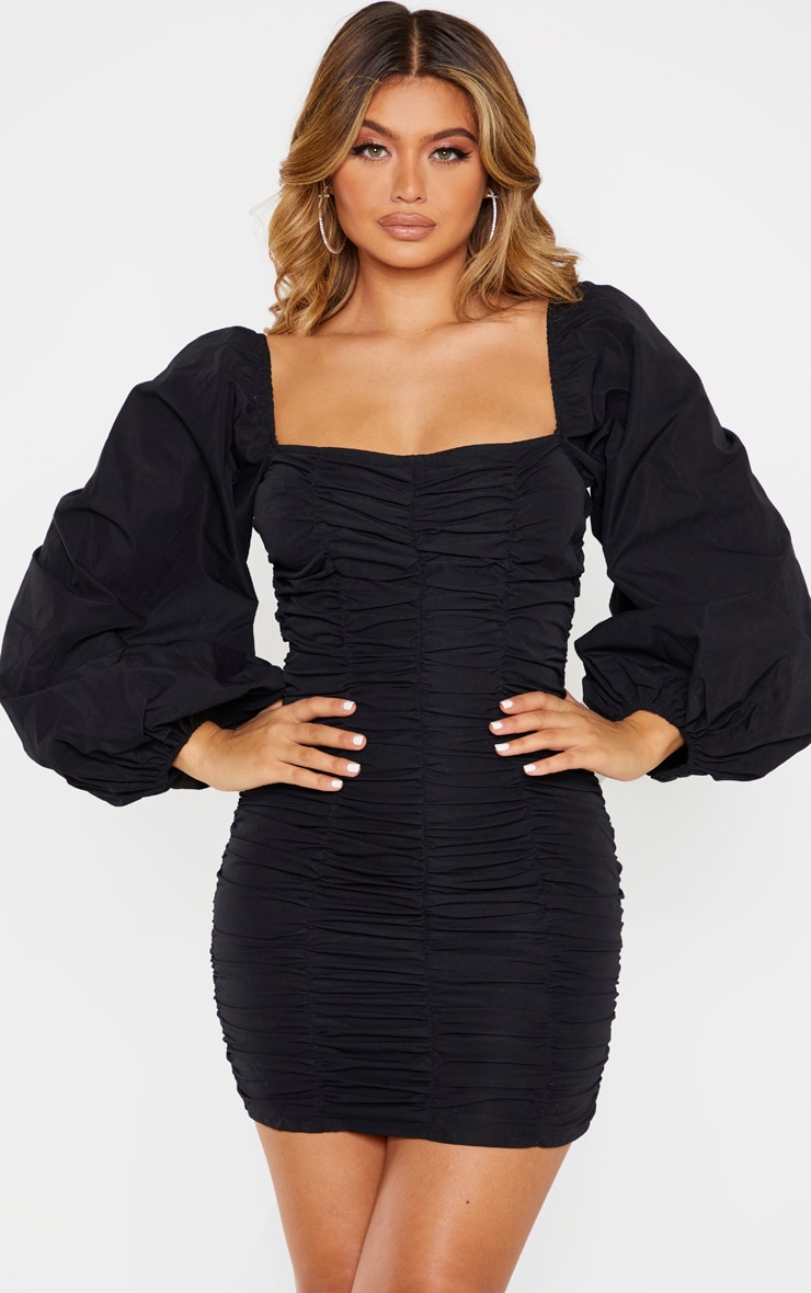цена PrettyLittleThing Черное облегающее платье со сборками и рукавами-фонариками