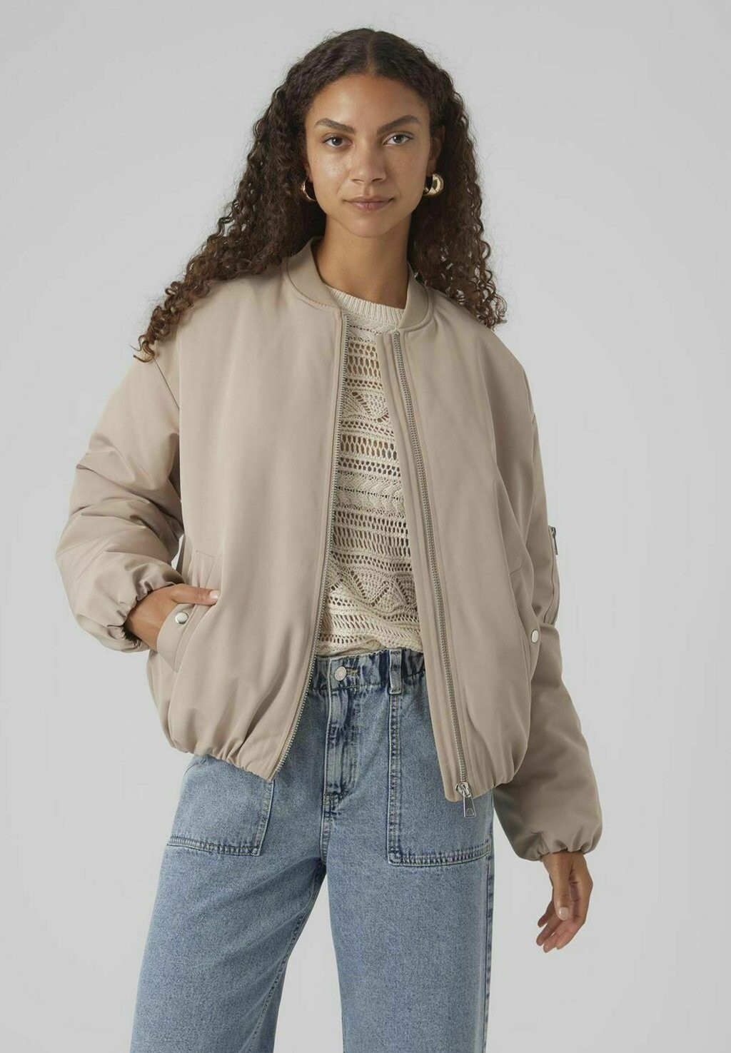 

Куртка-бомбер Vmbarcelona Vero Moda, цвет silver mink