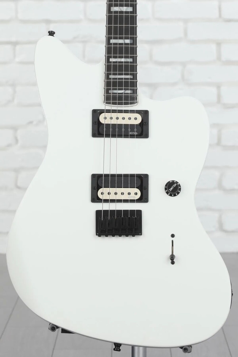 

Fender Jim Root Jazzmaster — полярный белый
