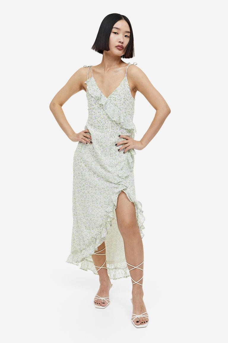 

Шифоновое платье с рюшами H&M