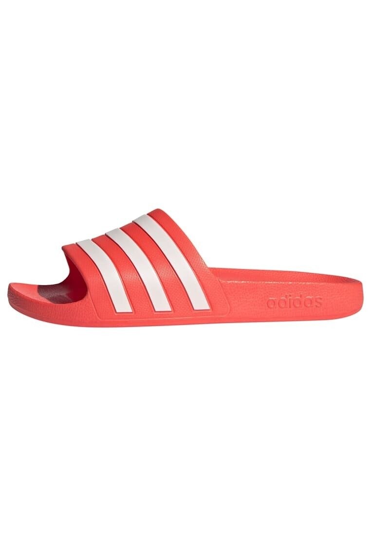 

Шлепанцы Adidas