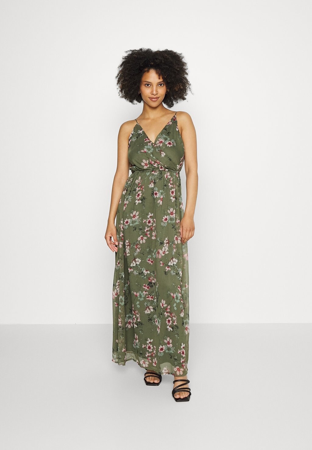 

Длинное платье Vero Moda