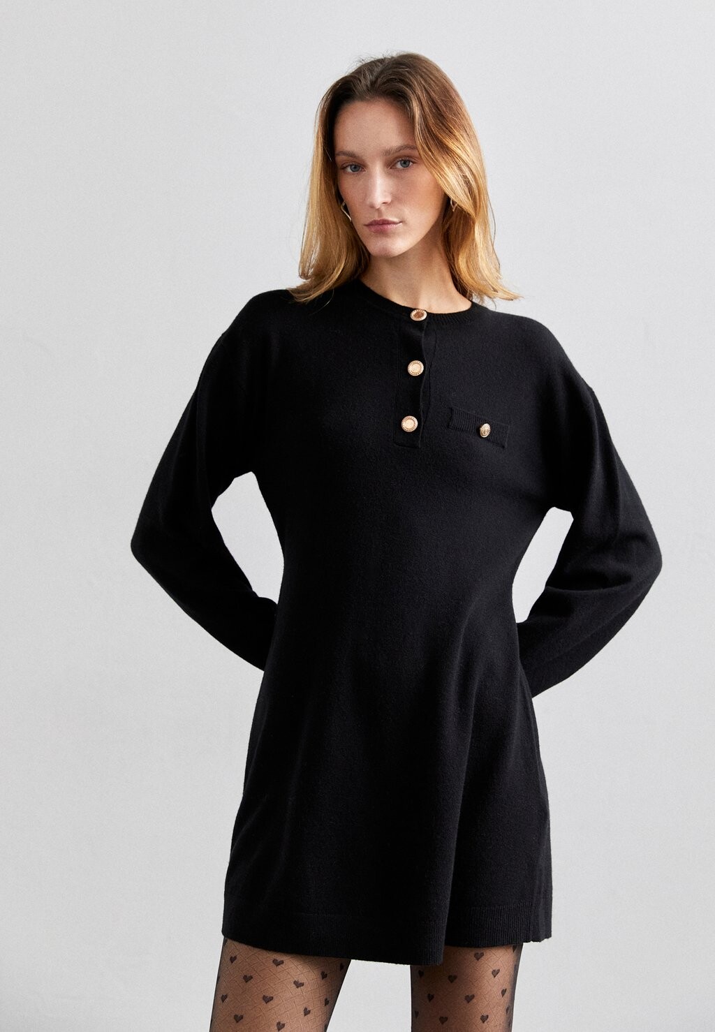 

Трикотажное платье Cosmo Placket Dress DESIGNERS REMIX, черный