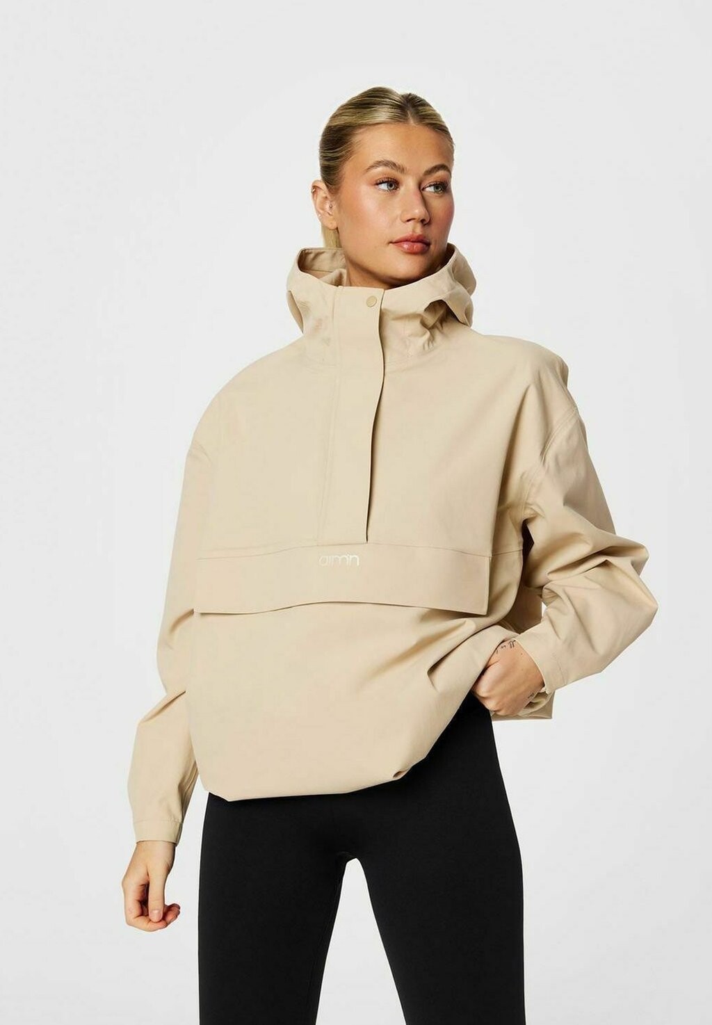 

Дождевик/водоотталкивающая куртка OVERSIZED ANORAK aim’n, цвет beige