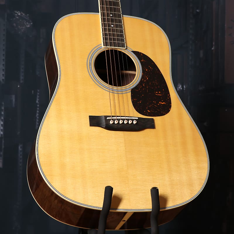 Акустическая гитара Martin D-35 Standard Dreadnought Acoustic Guitar 2023 - Aged Toner