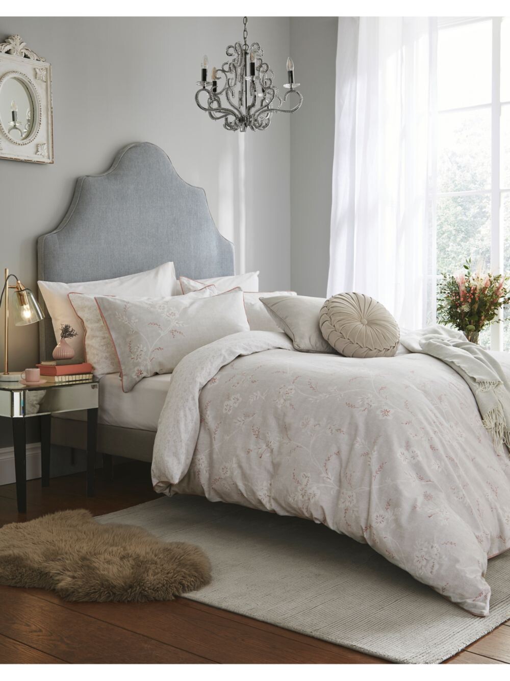 

Двойной пододеяльник из матового хлопка Laura Ashley Eva, серый