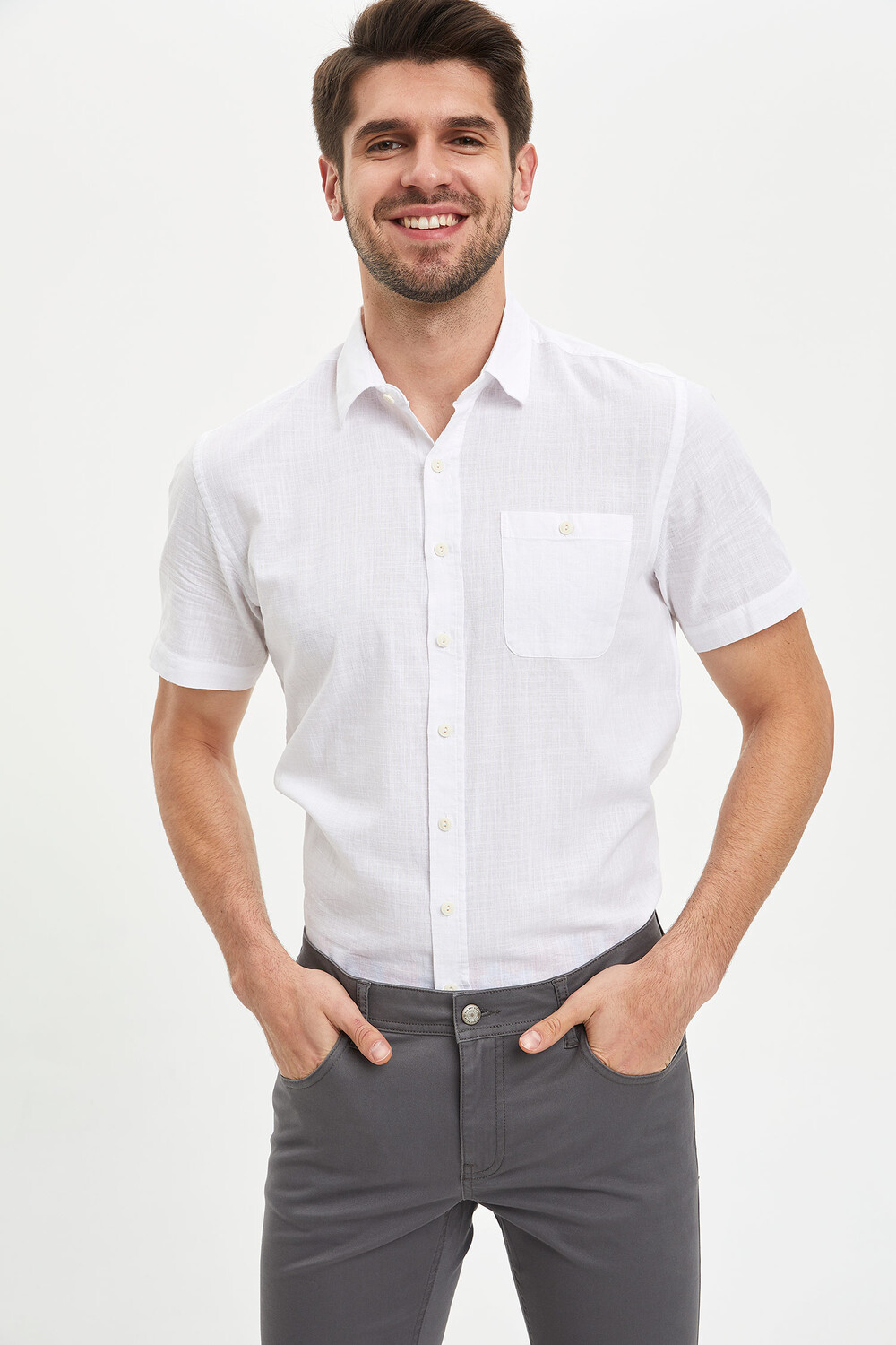 

Футболка DeFacto Kurzarm REGULAR FIT, белый