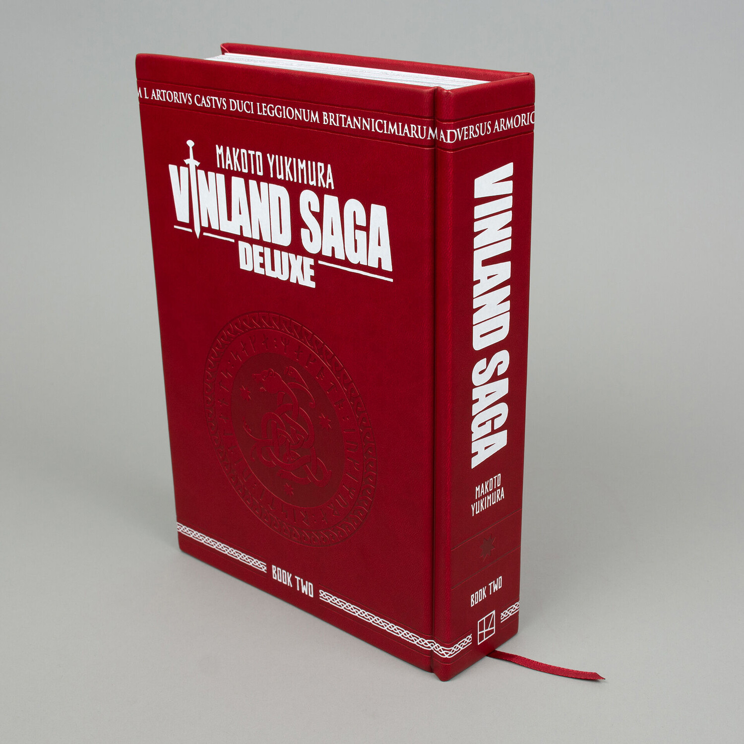 

Манга Vinland Saga Deluxe Manga Volume 2 (Hardcover)
