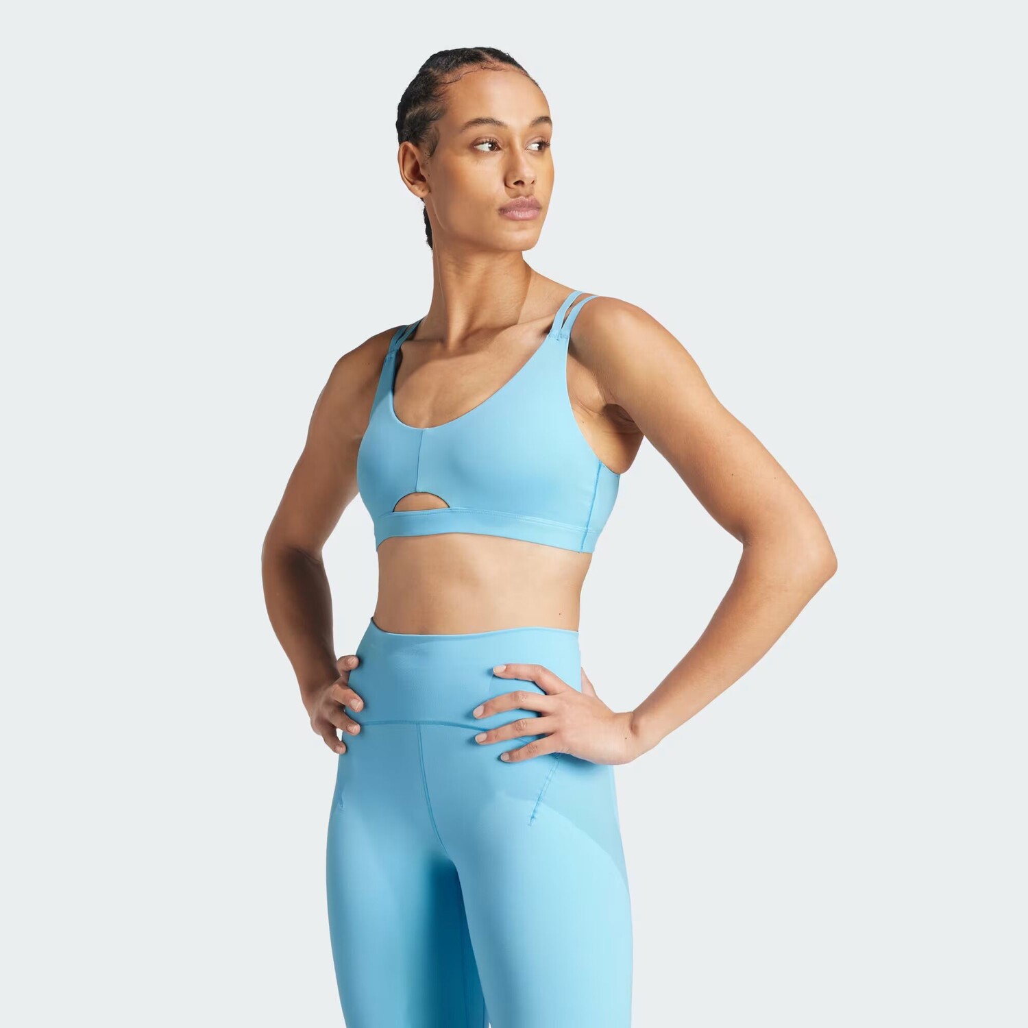 

Легкий поддерживающий бюстгальтер All Me Luxe Adidas, цвет Semi Blue Burst