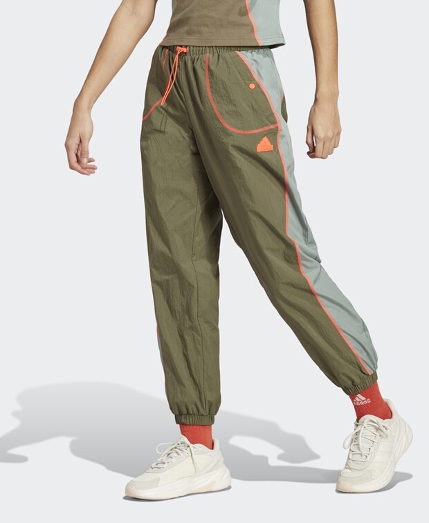 

Спортивные штаны adidas Sportswear, зеленый