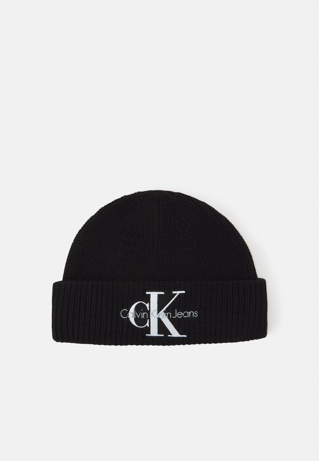 

Шапка бини Calvin Klein Jeans, черный