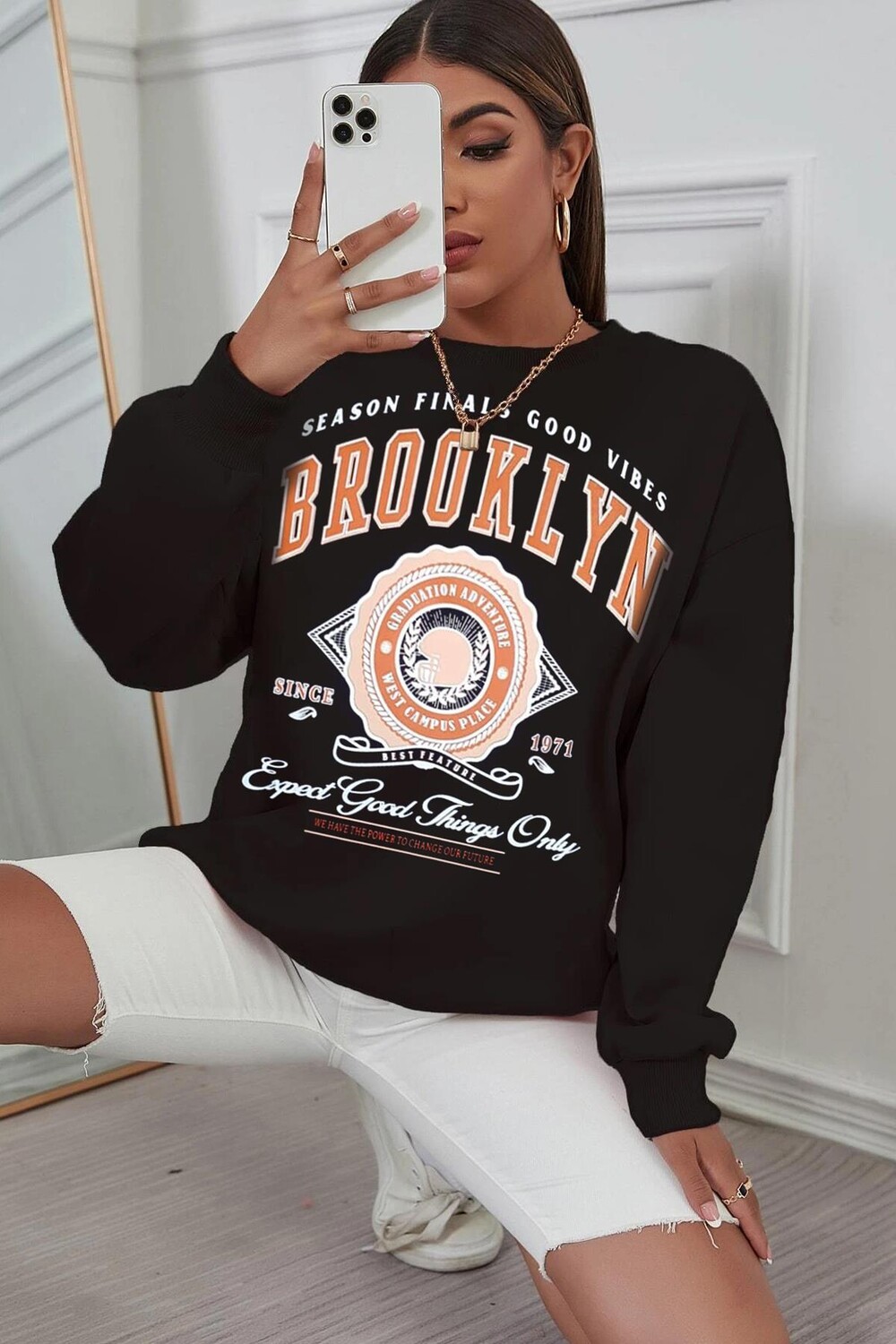 

Женский черный свитшот Brooklyn Oversize Millionaire