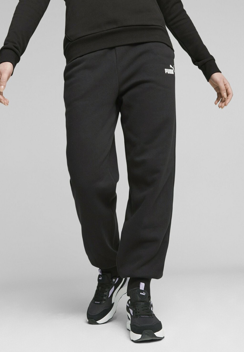 

Спортивные брюки Puma, черный