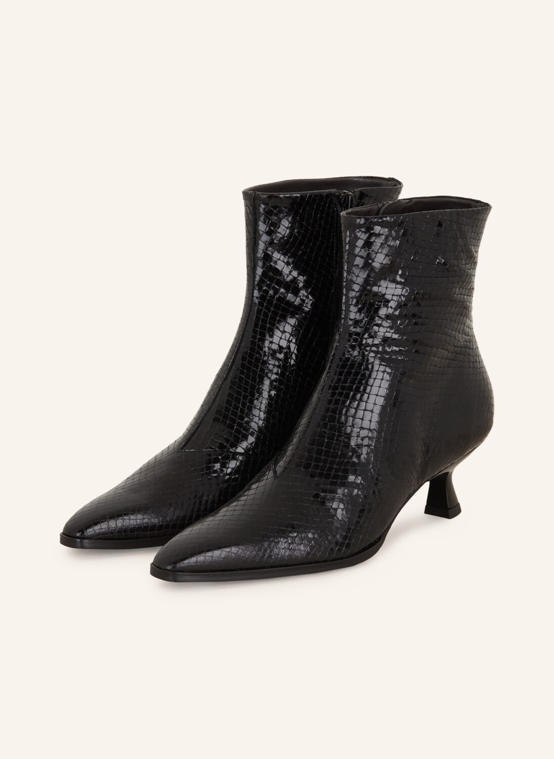 

Ботинки ZINDA Stiefeletten PIPER, черный