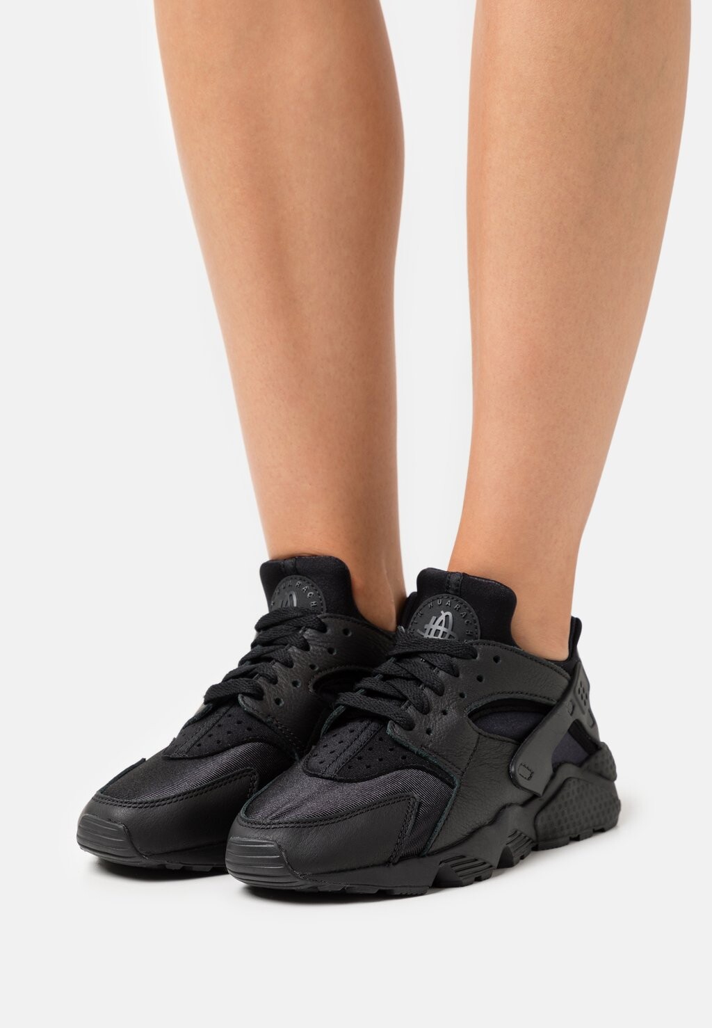 

Кроссовки Nike Air Huarache, черный / антрацит