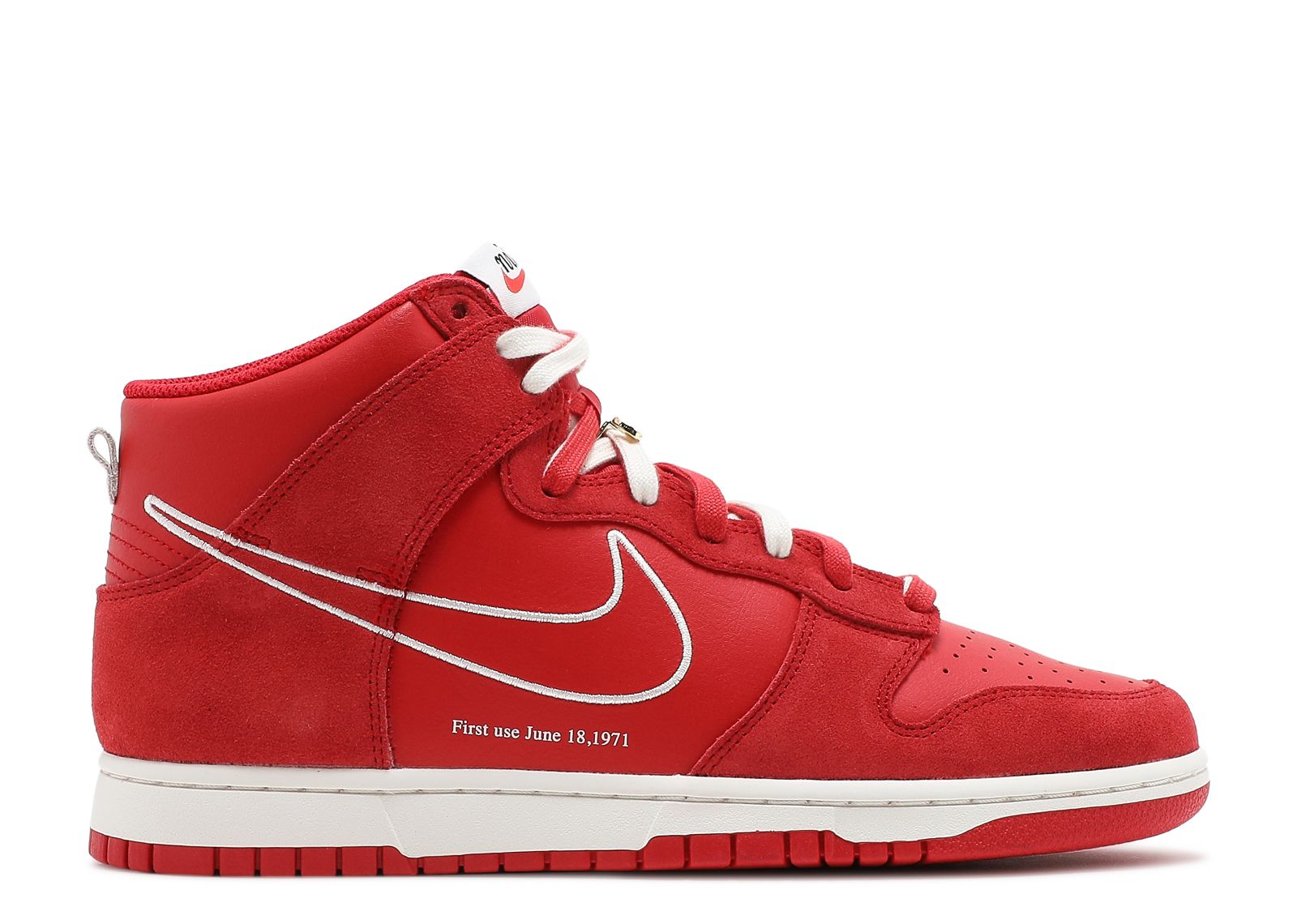 Кроссовки Nike Dunk High Se 'First Use Pack - University Red', красный
