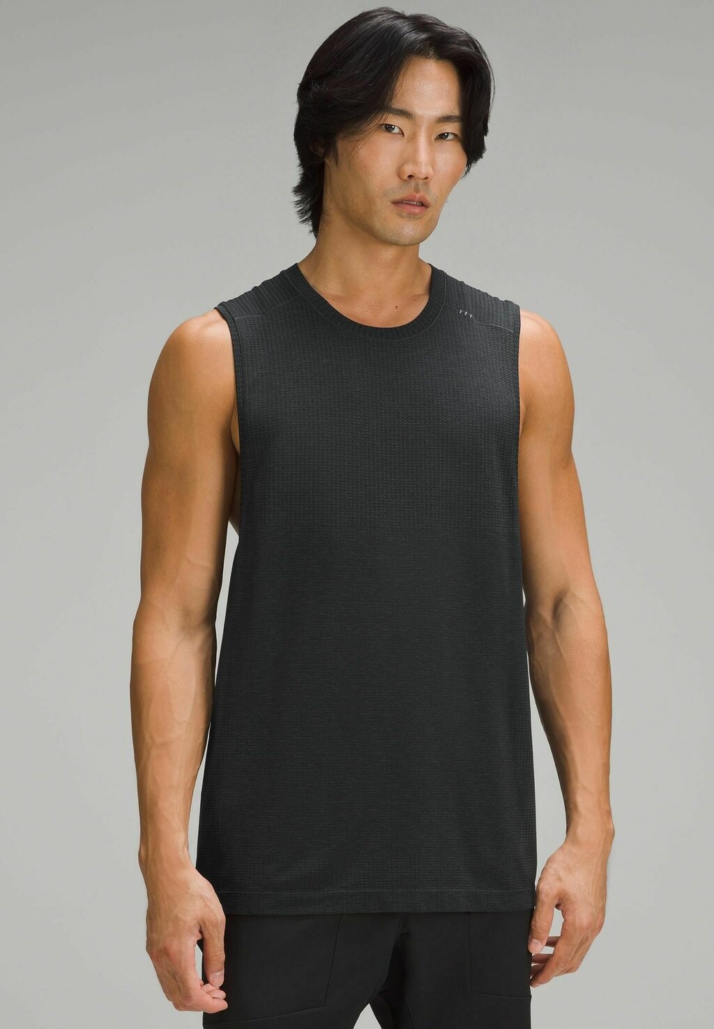 

Топ METAL VENT TECH SLEEVELESS lululemon, цвет graphite grey black