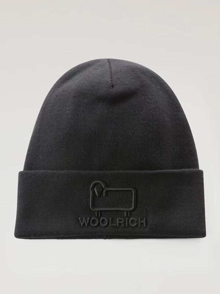 

Кепка Woolrich, черный