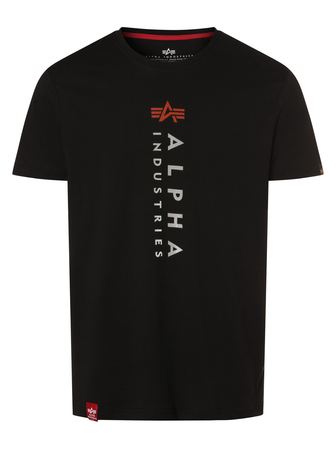

Футболка Alpha Industries, черный