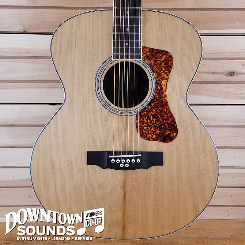 

Акустическая гитара Guild BT-258E Deluxe 8-String Baritone - Natural