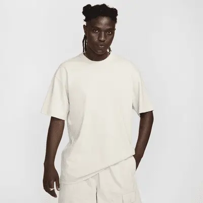 

Футболка Nike Sportswear Premium Essentials, цвет Light Orewood Brown