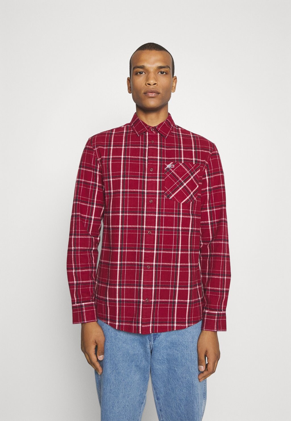

Рубашка CHECK POCKET Tommy Jeans, румяная клетка