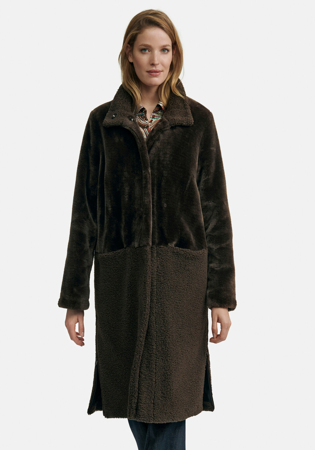 Пуховик EMILIA LAY Langmantel Coat with stand up collar, хаки