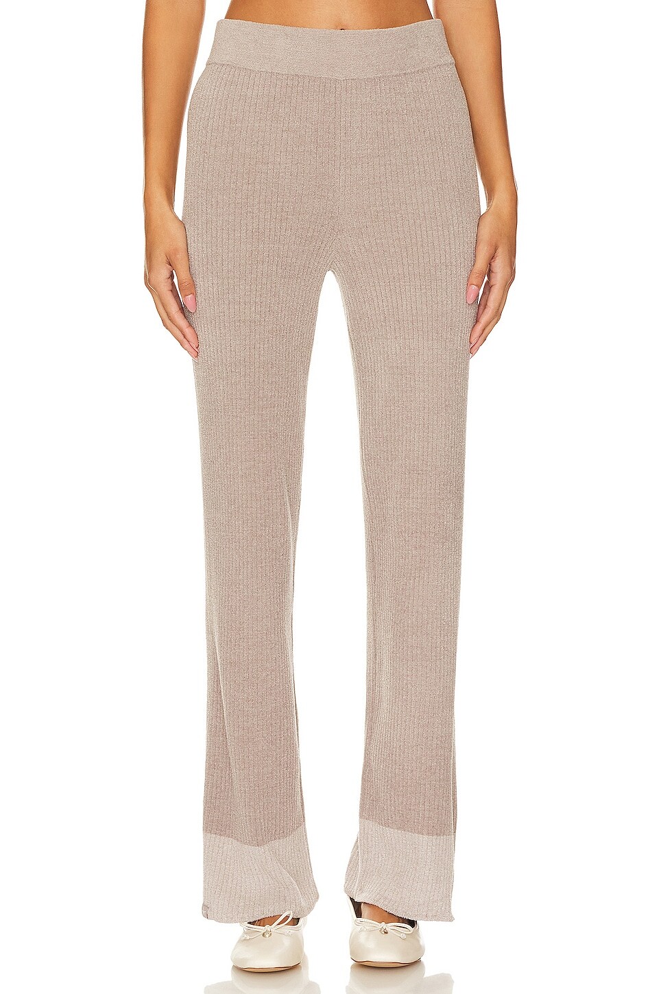 

Брюки Barefoot Dreams CozyChic Ultra Lite Heather Stripe Rib, цвет Beach Rock