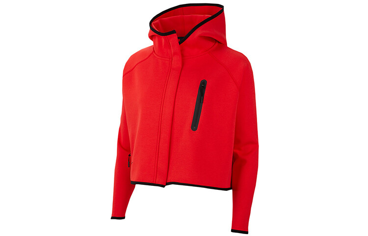 

Женская куртка Nike