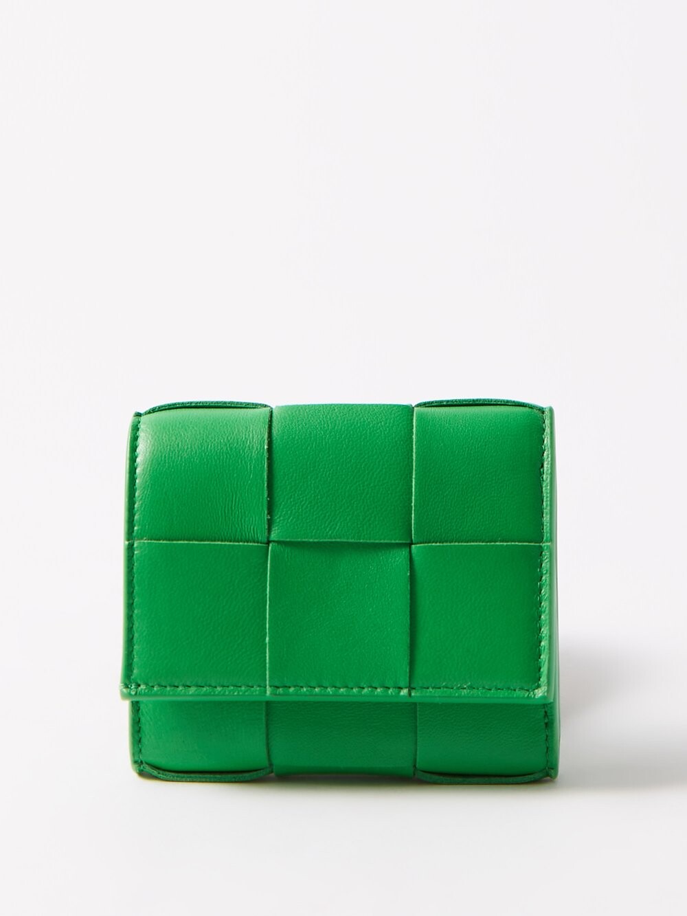 

Кошелек тройного сложения cassette из кожи intrecciato Bottega Veneta, зеленый