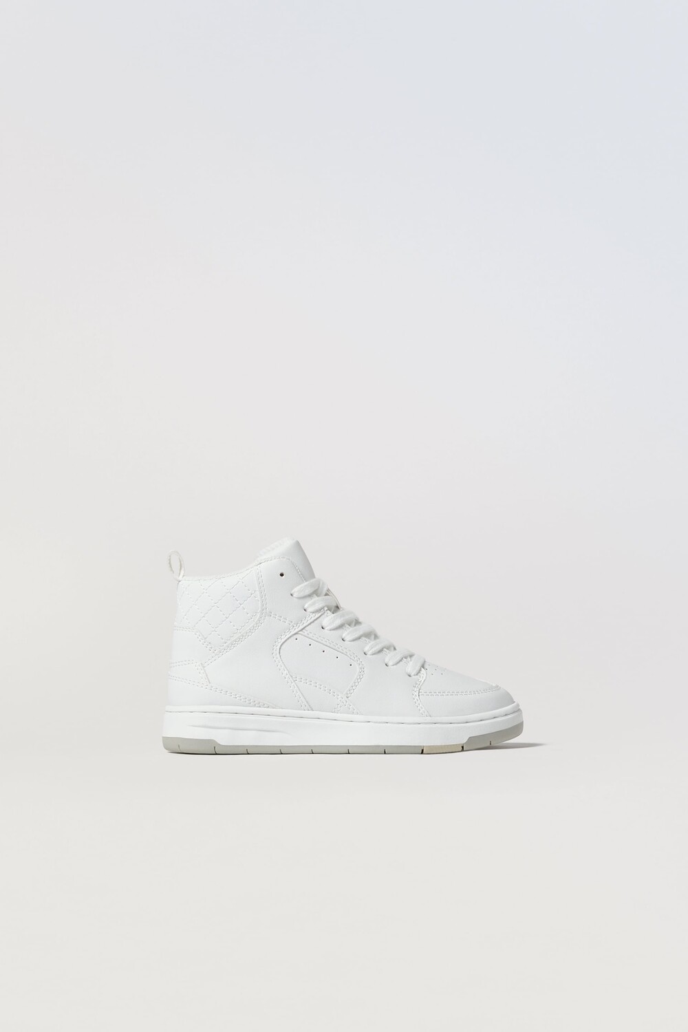 

Кроссовки basic Zara, белый