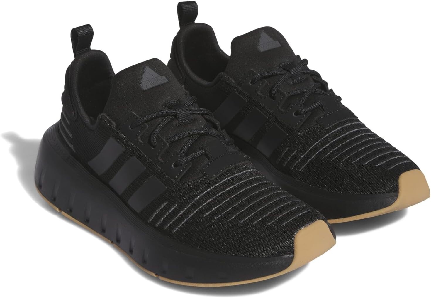 

Кроссовки Swift Run 23 adidas, цвет Core Black/Core Black/Gum