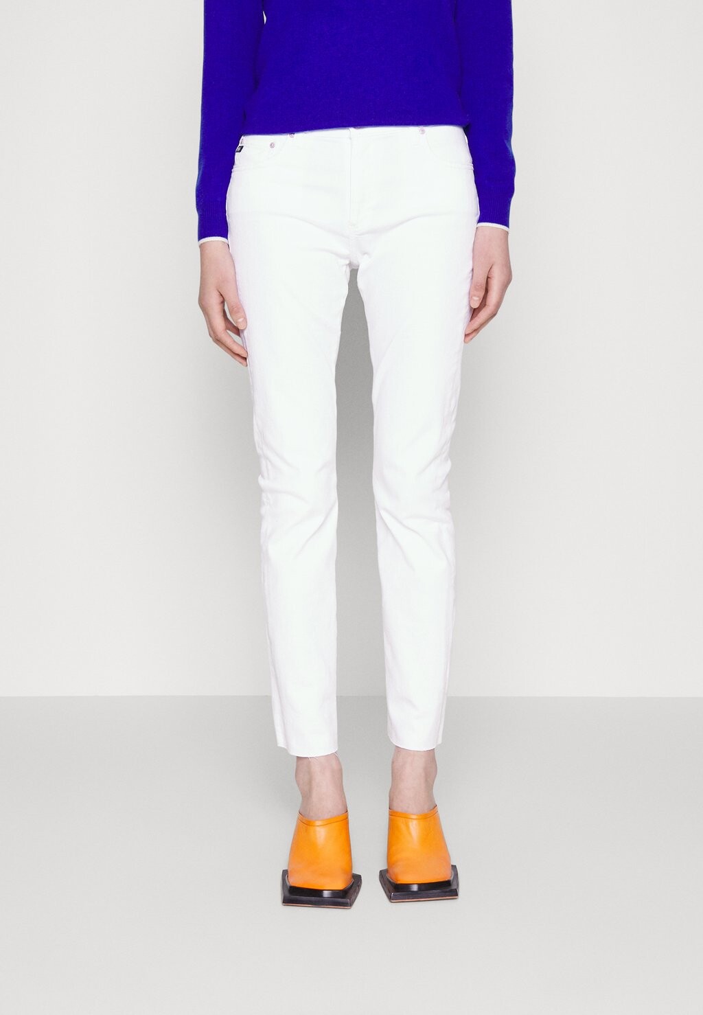 

Джинсы Slim fit AG Jeans, белый