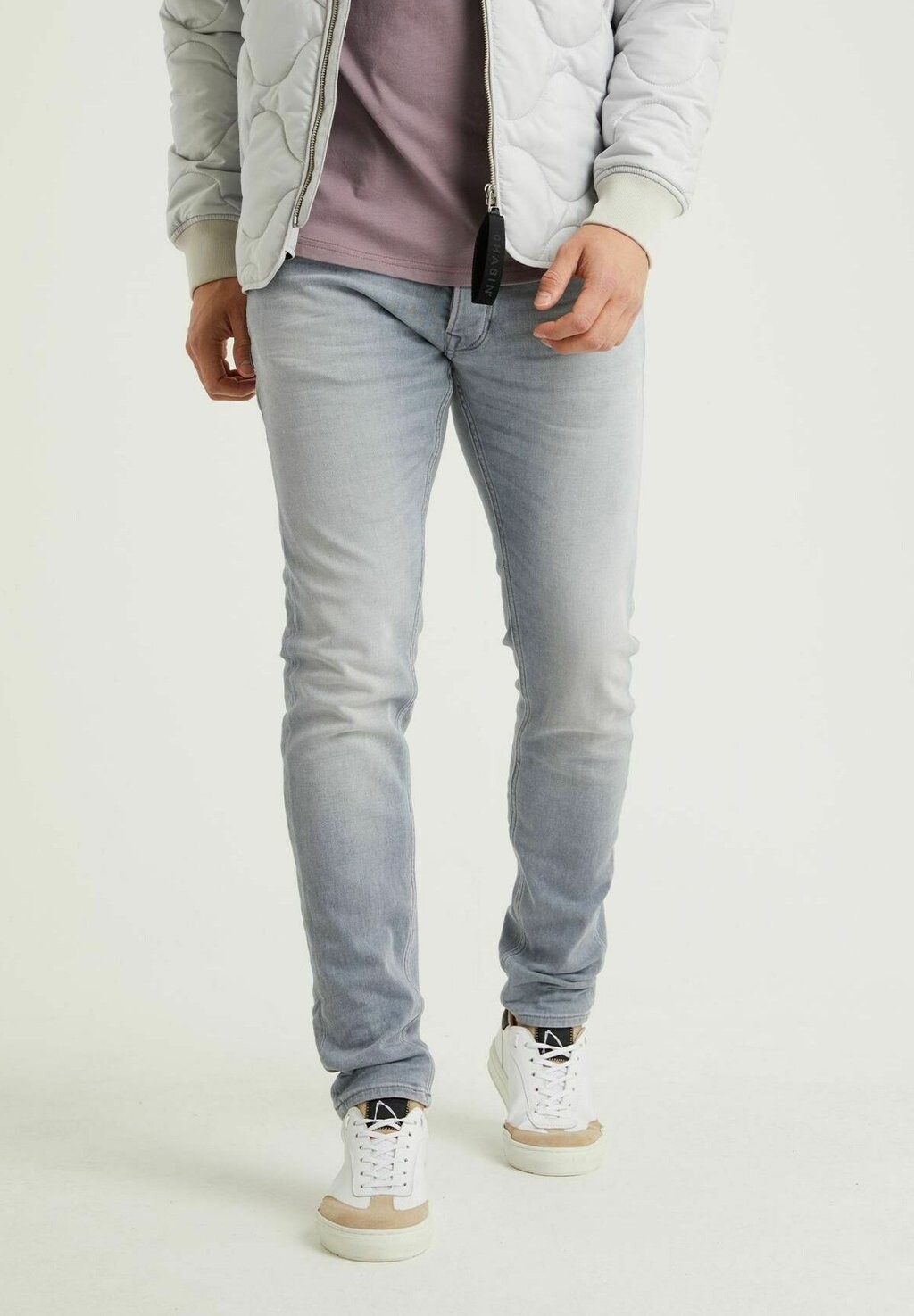 

Джинсы Slim fit CHASIN'