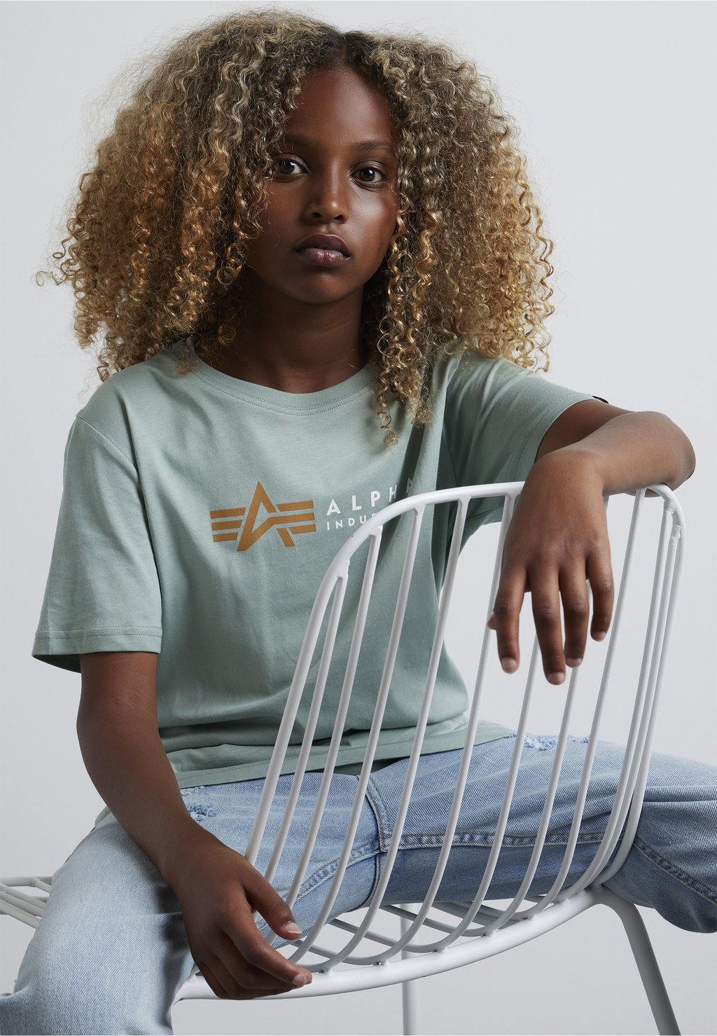 

Футболка с принтом Label Kids Teens Unisex Alpha Industries, цвет dusty green