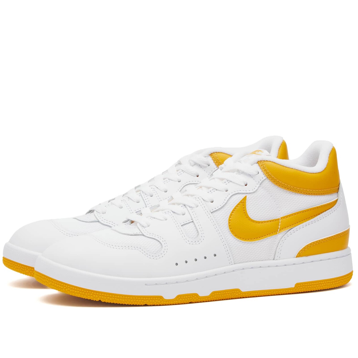 

Кроссовки Nike Attack Qs Sp, цвет White & Lemon