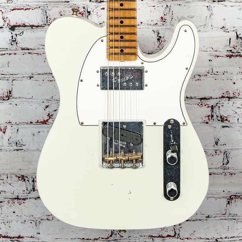 Электрогитара Fender - B2 Postmodern Tele - Electric Guitar - Journeyman Relic - Maple Fingerboard - Aged India Ivory - w/ Deluxe Hardshell Case - x6426 электрогитара fender custom shop jimmy page signature telecaster journeyman relic white blonde