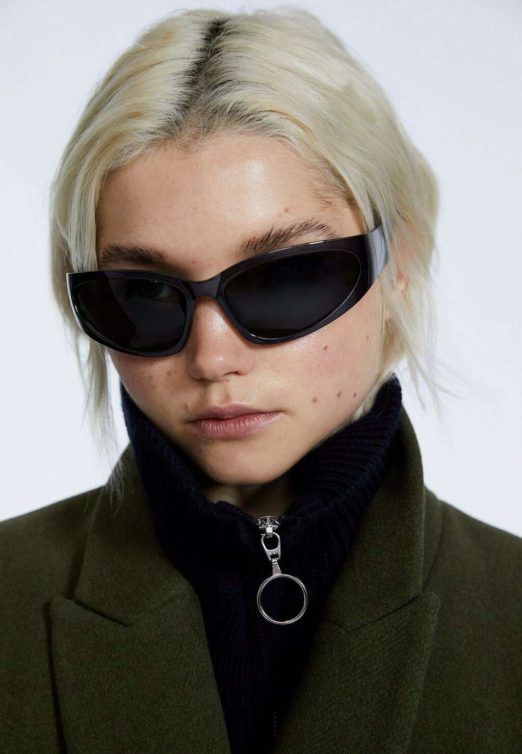 

Солнцезащитные очки Stradivarius