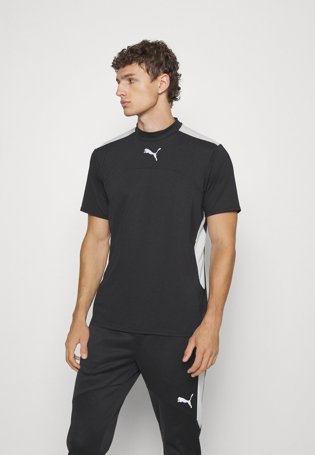 

Спортивная футболка INDIVIDUAL WINTERIZED Puma, черный/темно-угольный