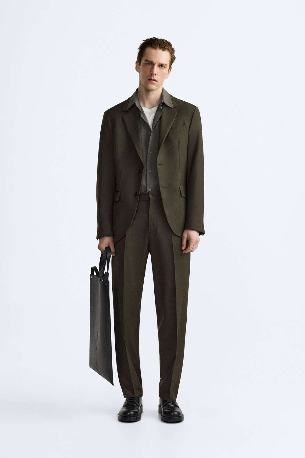 

Костюмные брюки из полушерсти ZARA, темный хаки