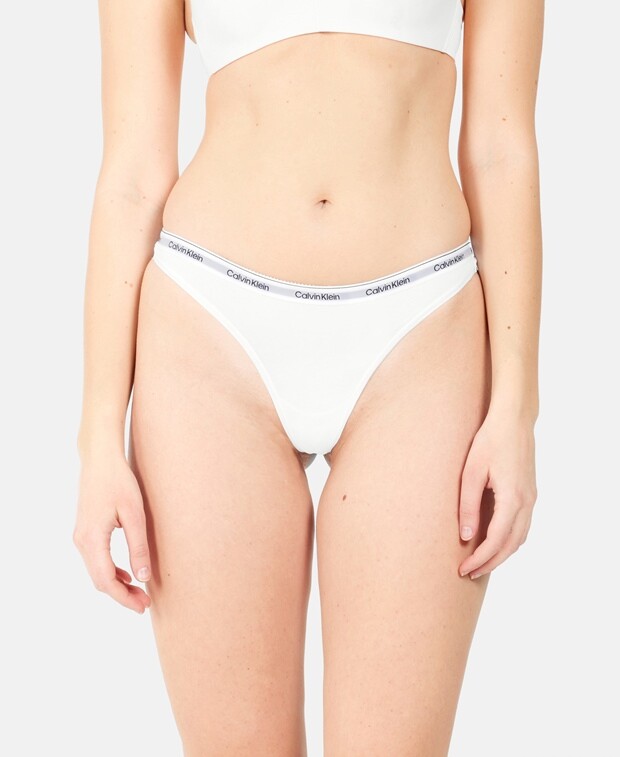 

Стринги, упаковка 3 шт. Calvin Klein Underwear, белый