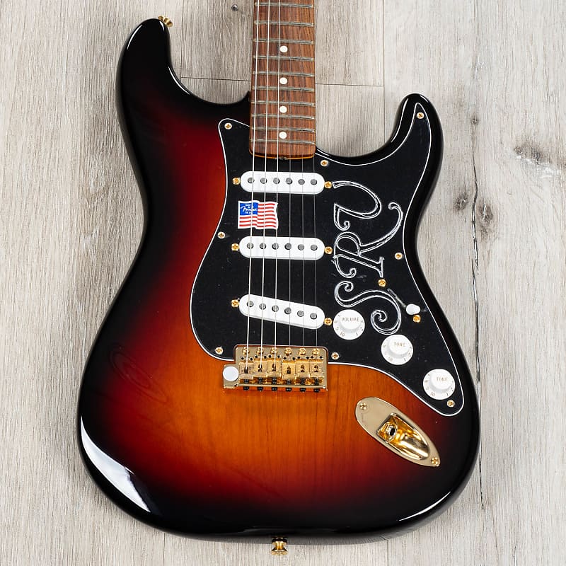 vaughan stevie ray виниловая пластинка vaughan stevie ray couldn t stand the weather Электрогитара Fender Stevie Ray Vaughan Stratocaster Guitar, Pau Ferro Fretboard, 3-Color Sunburst